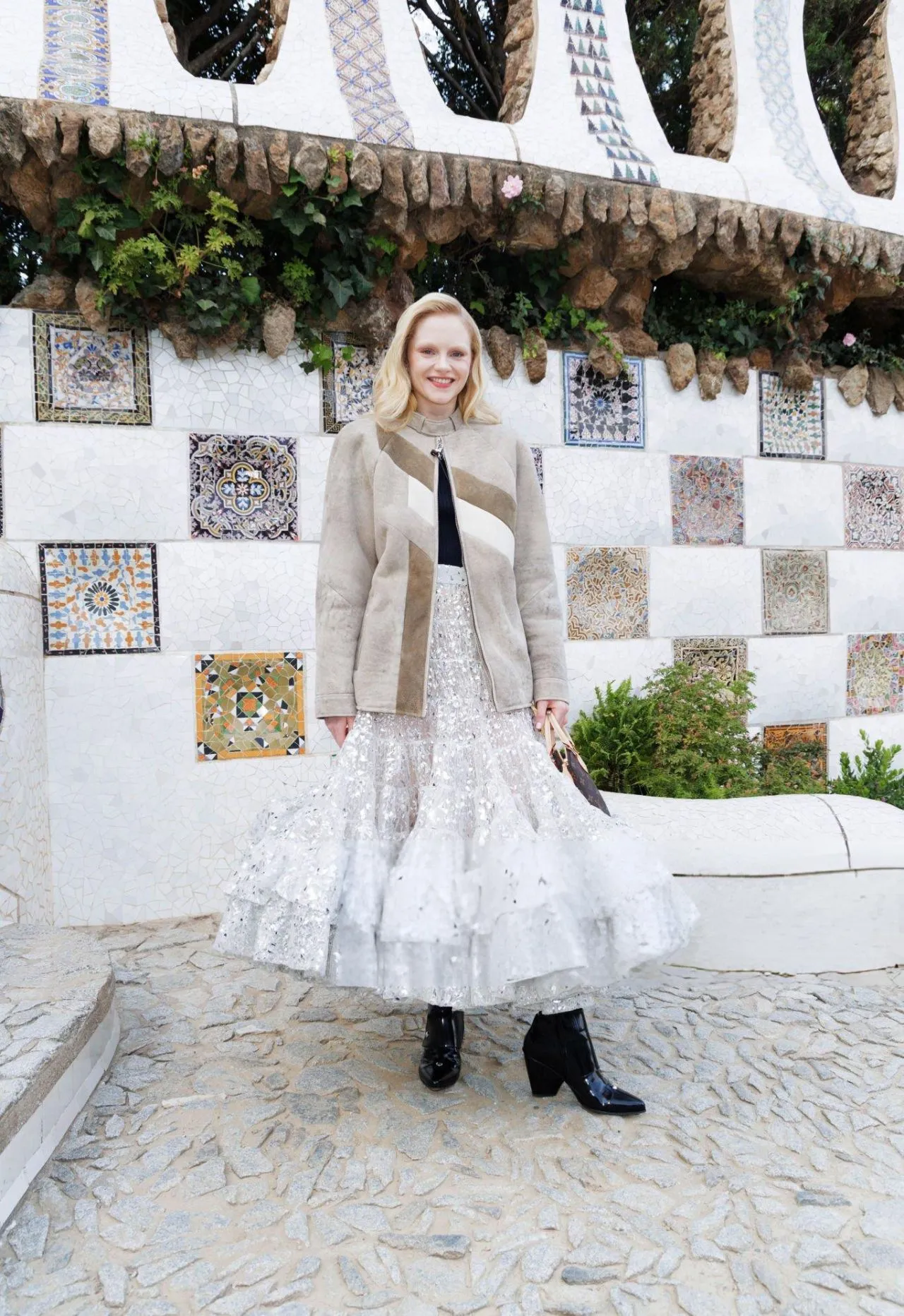 EMMA LAIRD AT LOUIS VUITTON PHOTOCALL FASHION SHOW IN BARCELONA4